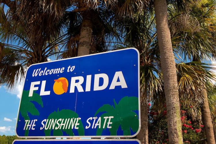 welcome to florida highway sign